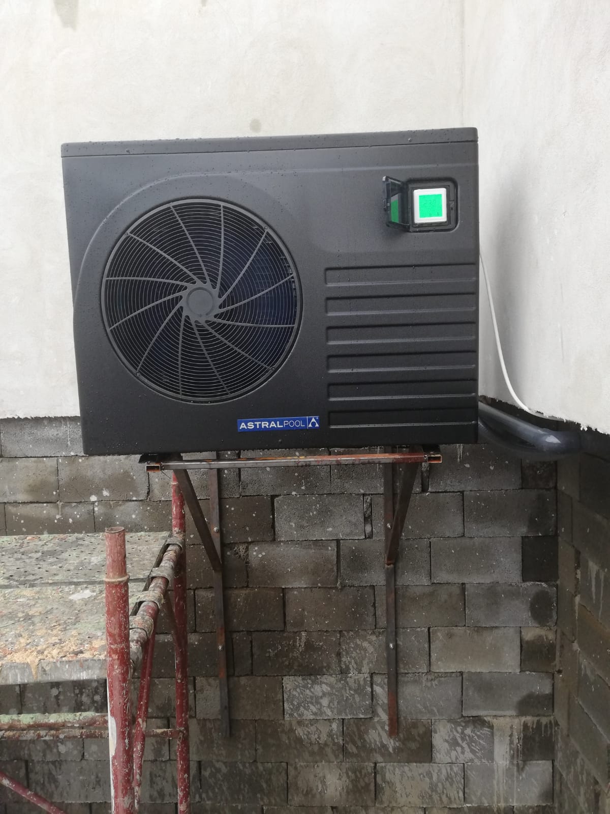 Pompa de caldura AstralPool