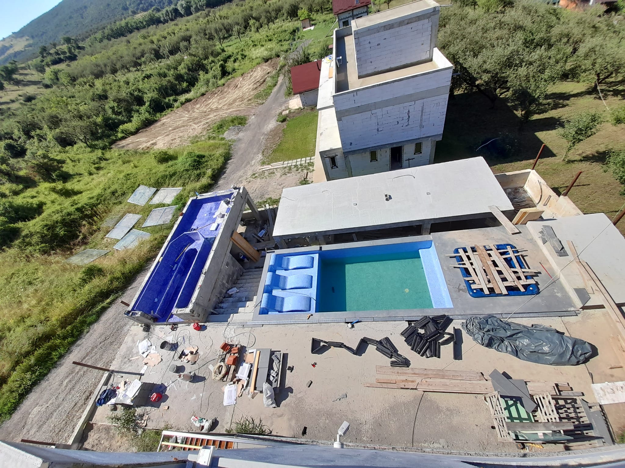 Infinity Pool Sezlong Piscina Jacuzzi