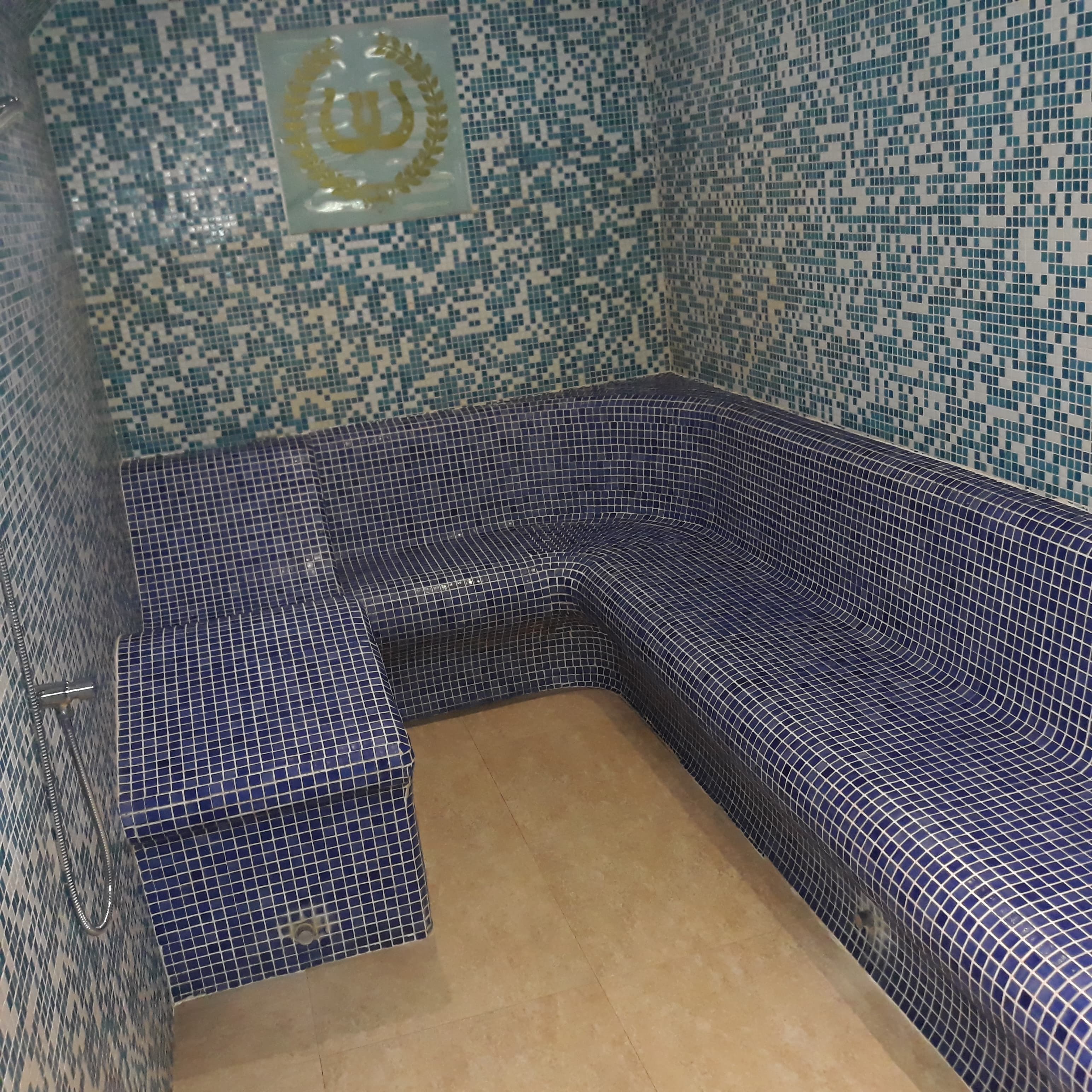 Sauna umeda cu bancheta de relaxare